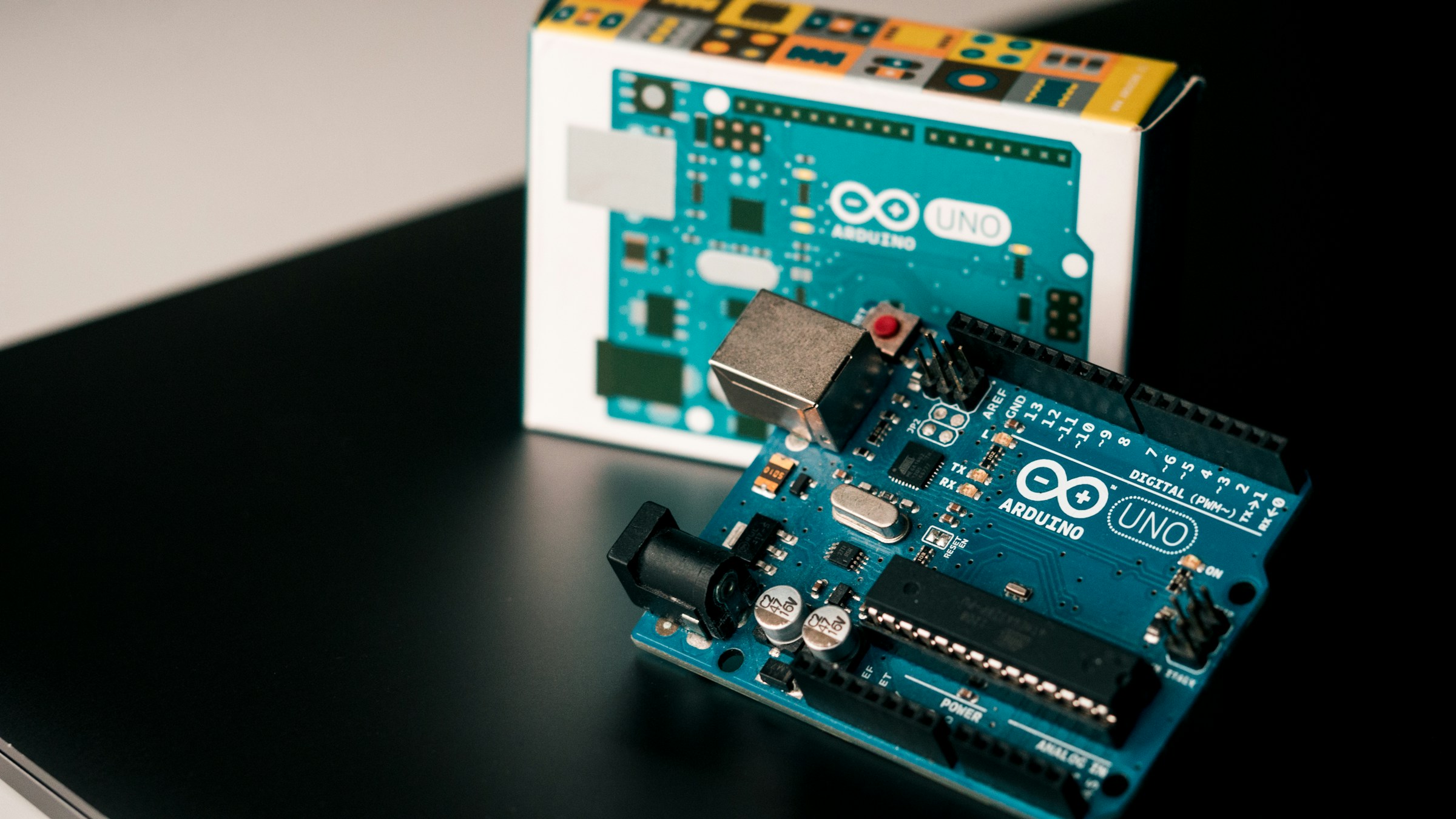 Arduino: Exploring Basics, Applications & Kits