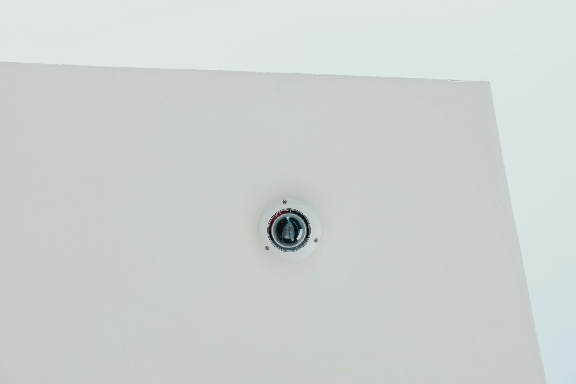 Bullet vs Dome Cameras: Which CCTV System is Best for You?